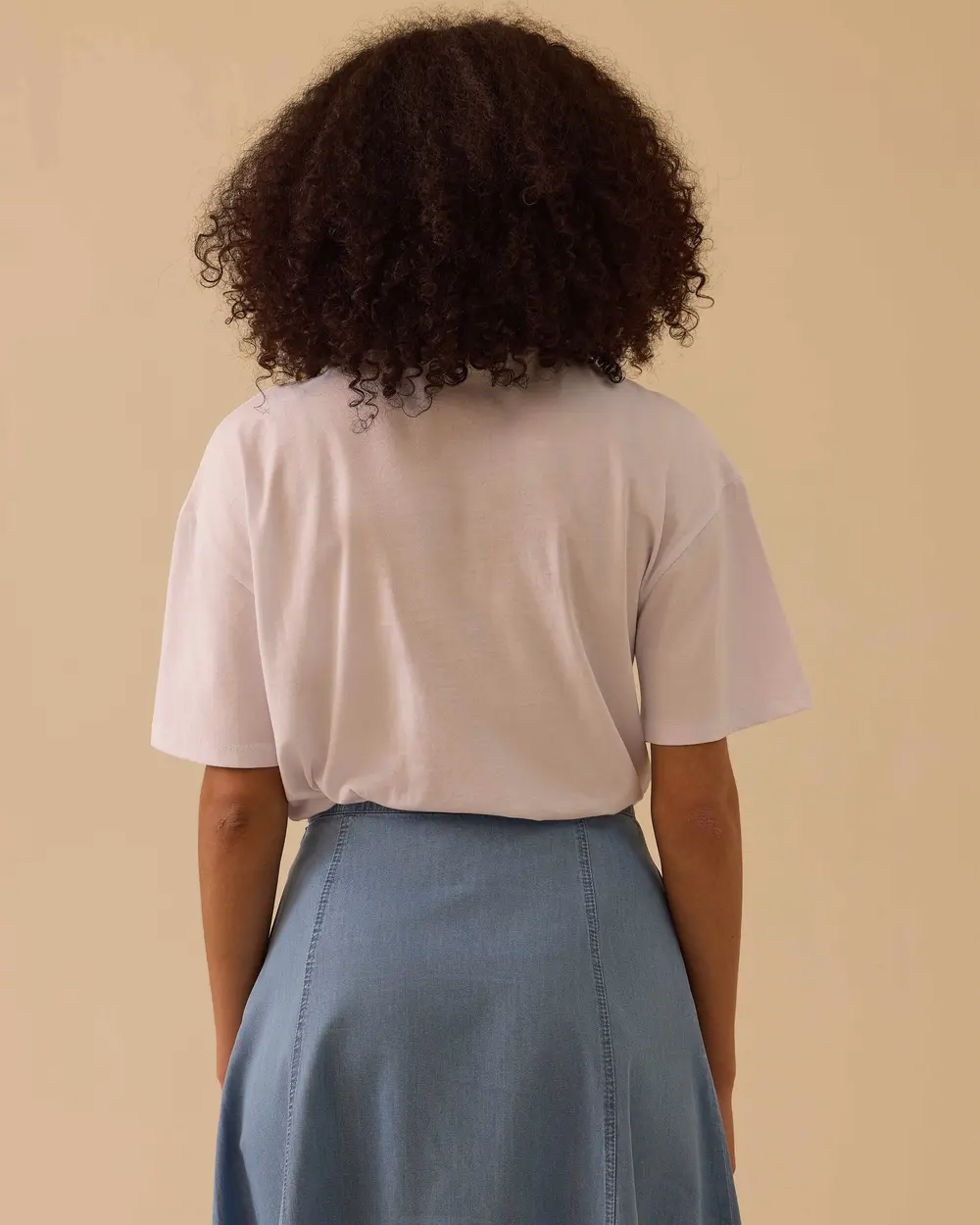 Baskılı Boncuk İşlemeli Tişört