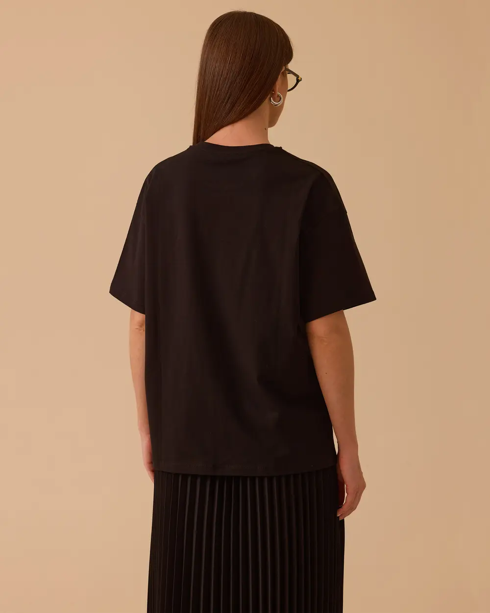 Short Sleeve T-Shirt with Bead Detail