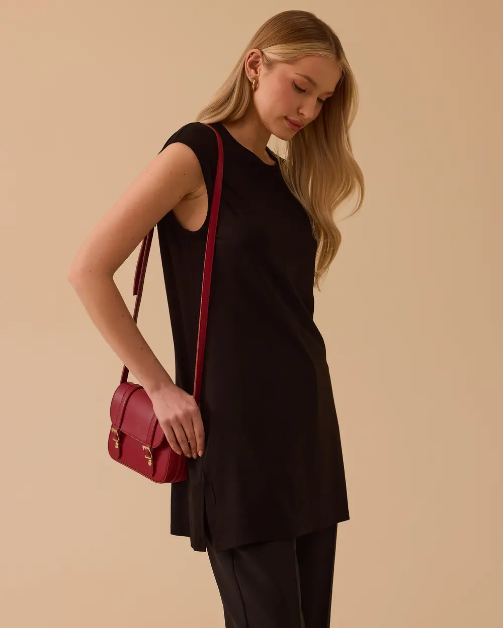 Plus Size Sleeveless Basic Tank Top