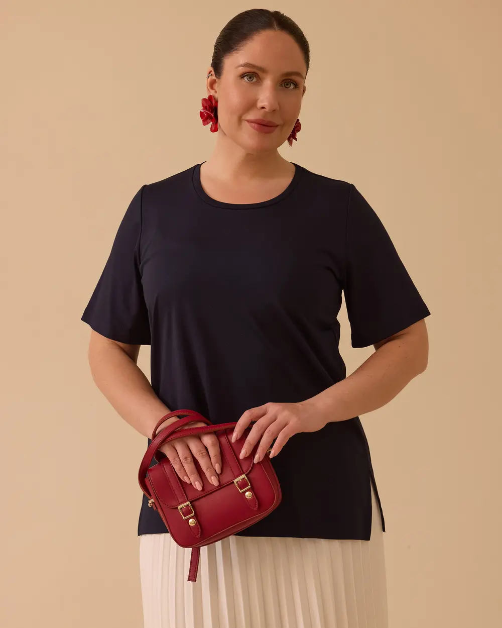Plus Size Round Neck Short Sleeve T-Shirt