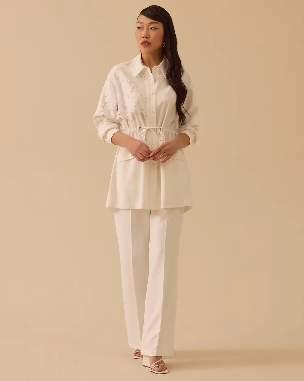 Dantel Detaylı Bel Bağcıklı Kap