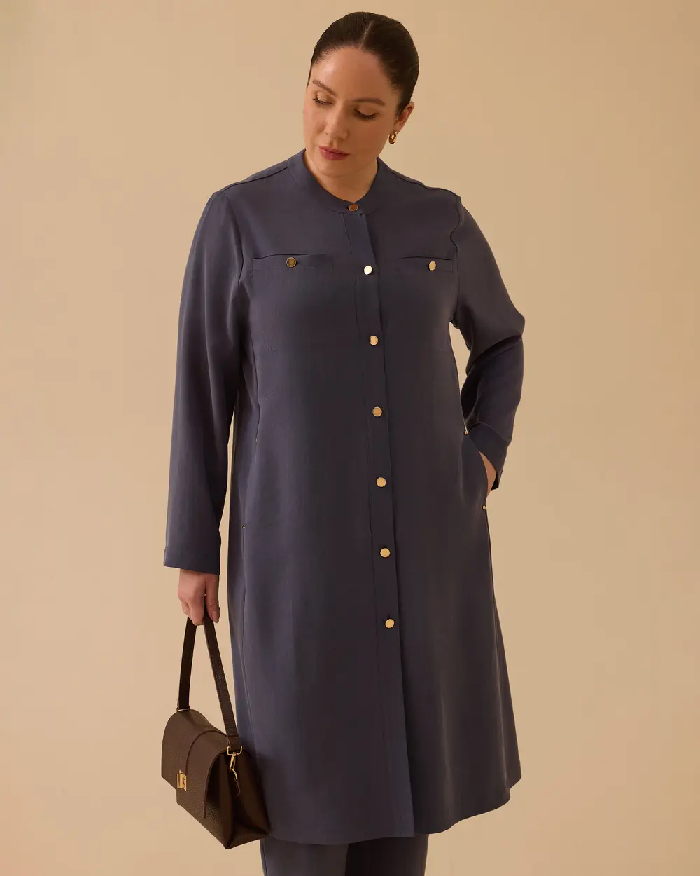 Büyük Beden Hakim Yaka Uzun Kap