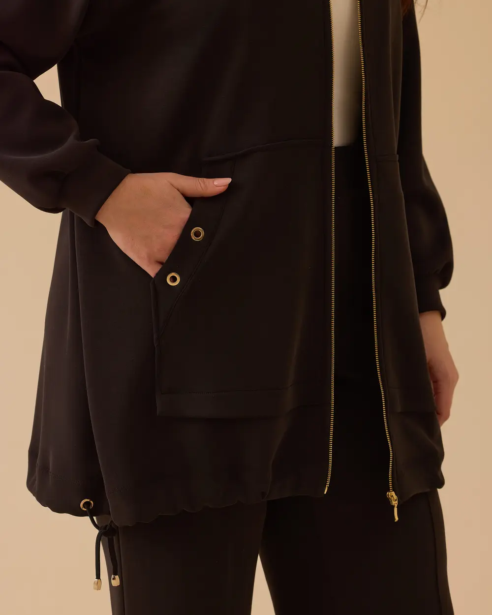 Büyük Beden Fermuarlı Bel Ayarlamalı Kap