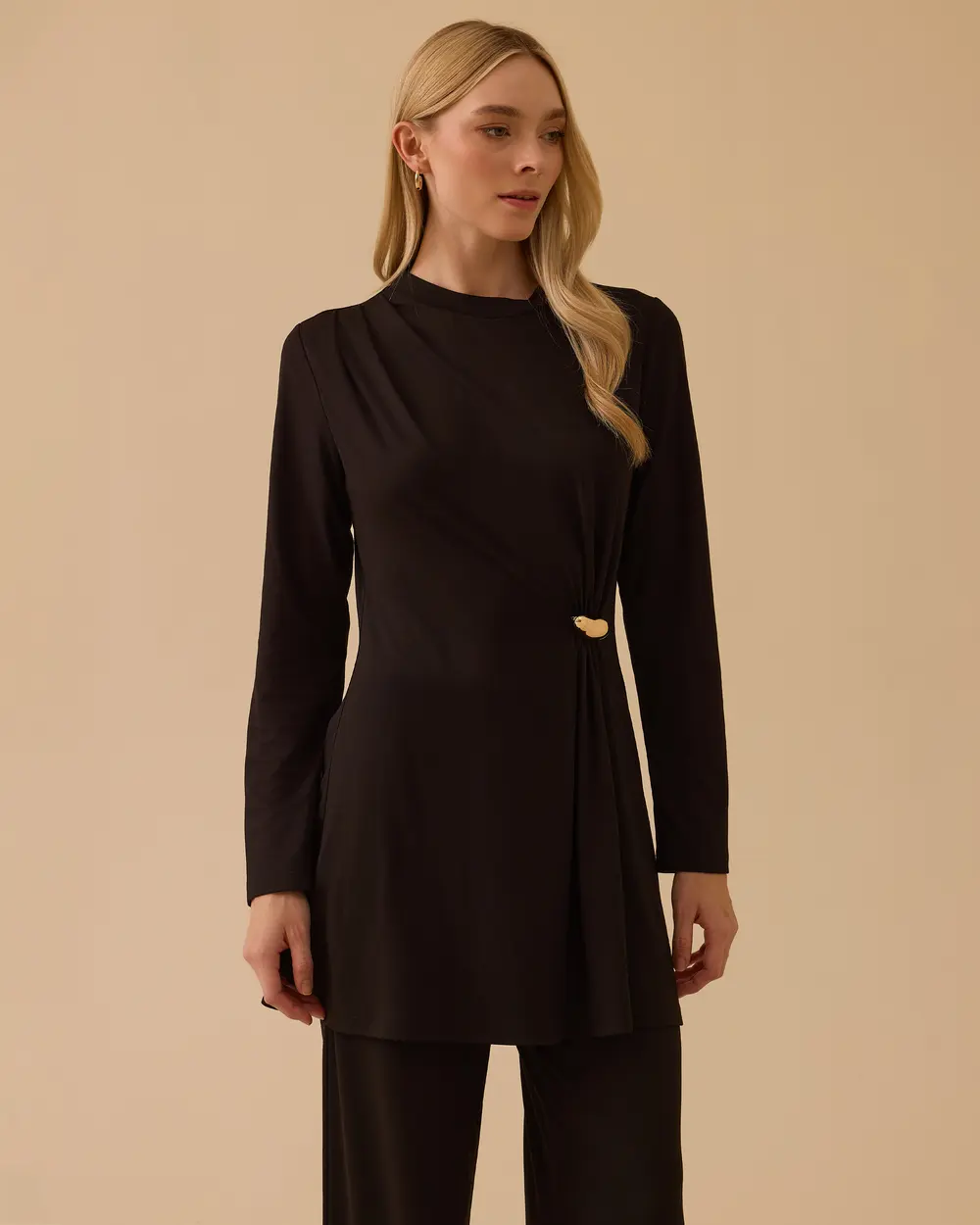 Metal Aksesuarlı Pantolon Tunik Takım