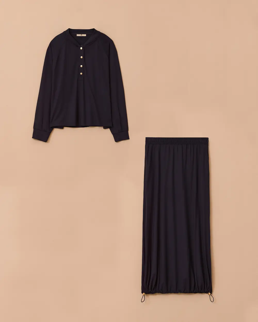 Çıtçıt Düğmeli Etekli Takım