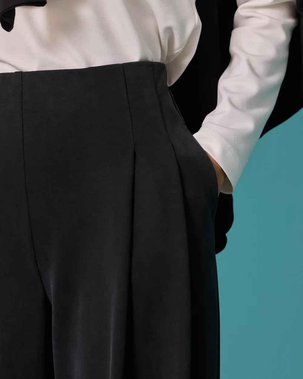 High-Waisted, Wide-Leg Sweatpants