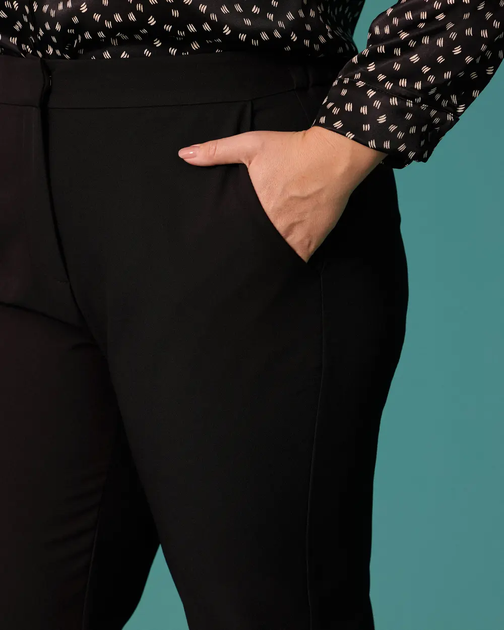 Büyük Beden Yüksek Bel Düz Paça Kumaş Pantolon