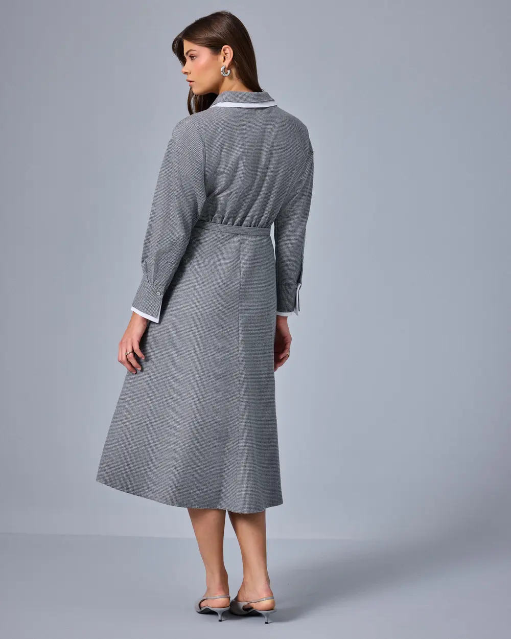 Midi Dress with a Shirt Collar and Detailed Belt