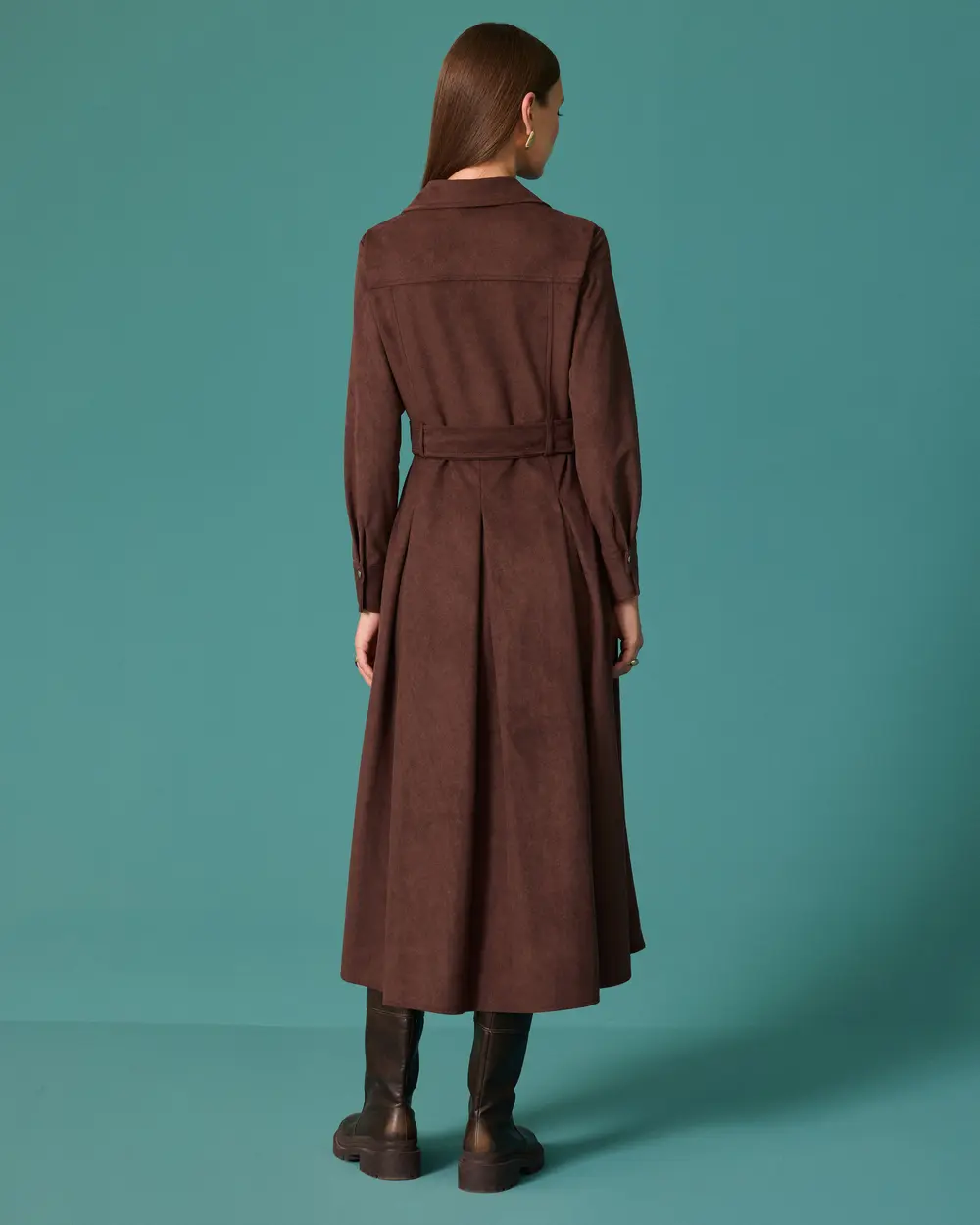Classic Collar Dress with a Belt and Buttons, Flared Silhouette