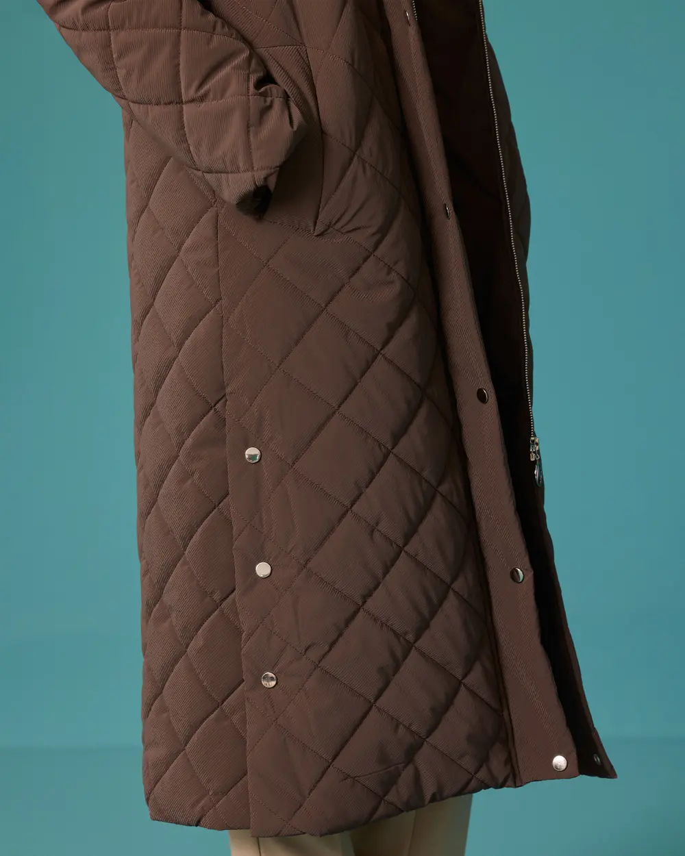 Quilted Anorak with Hooded Collar