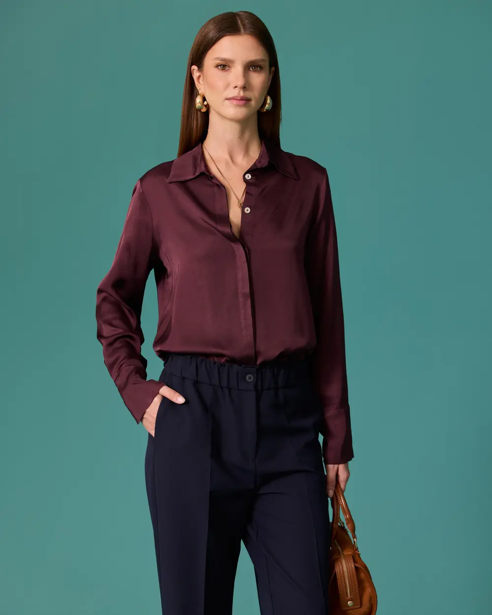 Gizli Düğme Detaylı Gömlek Yaka Saten Gömlek