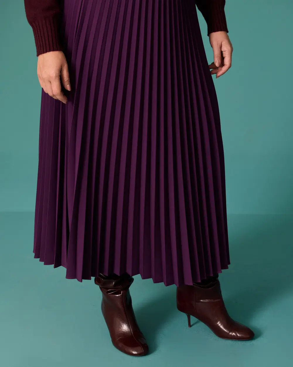 Plus Size Regular Waist A-Line Pleated Skirt