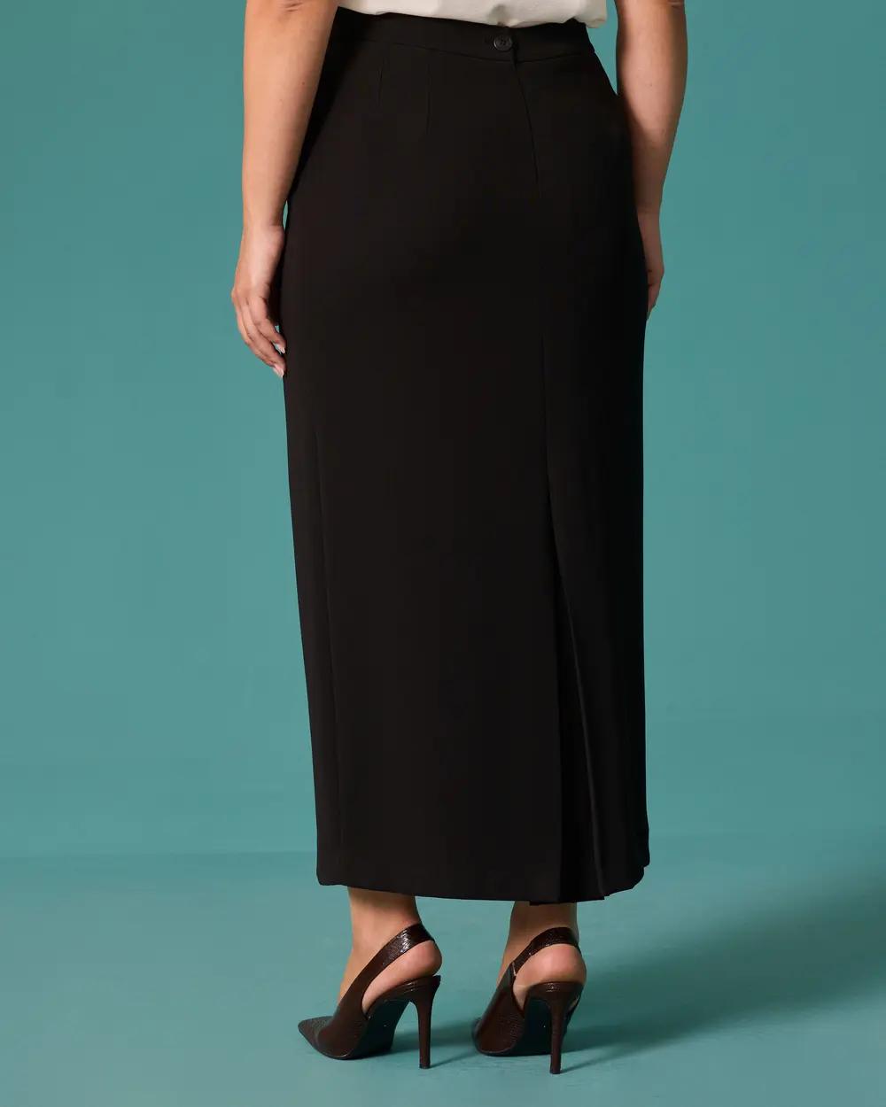 Plus Size Regular Fit Classic Skirt