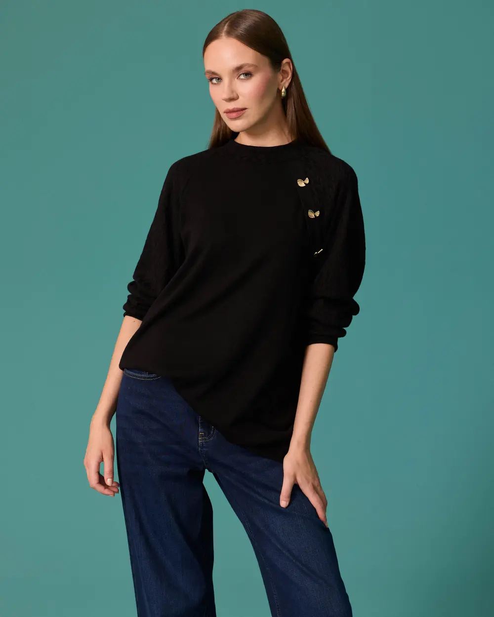 Kelebek Aksesuar Detaylı Bisiklet Yaka Sweatshirt