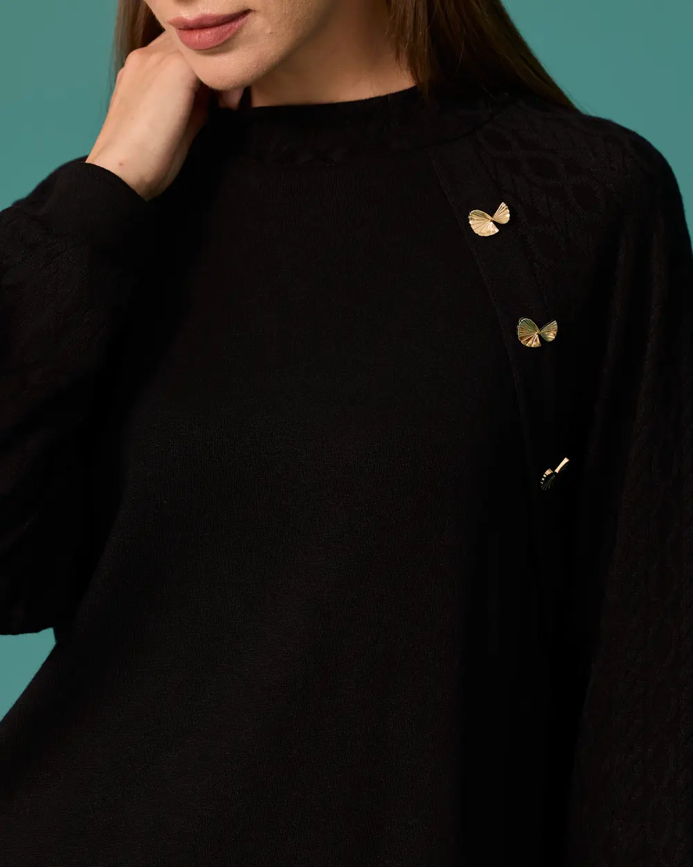 Kelebek Aksesuar Detaylı Bisiklet Yaka Sweatshirt