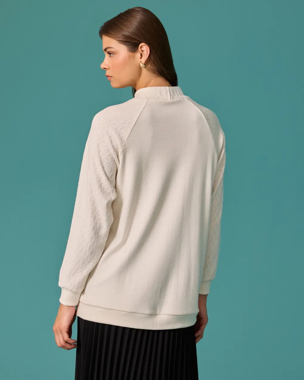Kelebek Aksesuar Detaylı Bisiklet Yaka Sweatshirt
