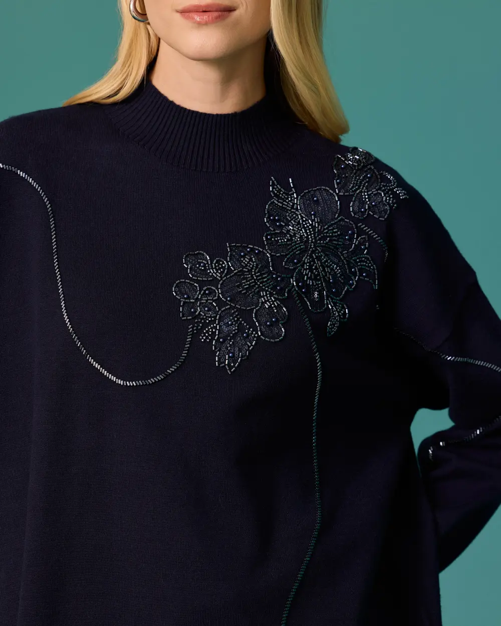 Floral-Embellished Round-Neck Knit Set