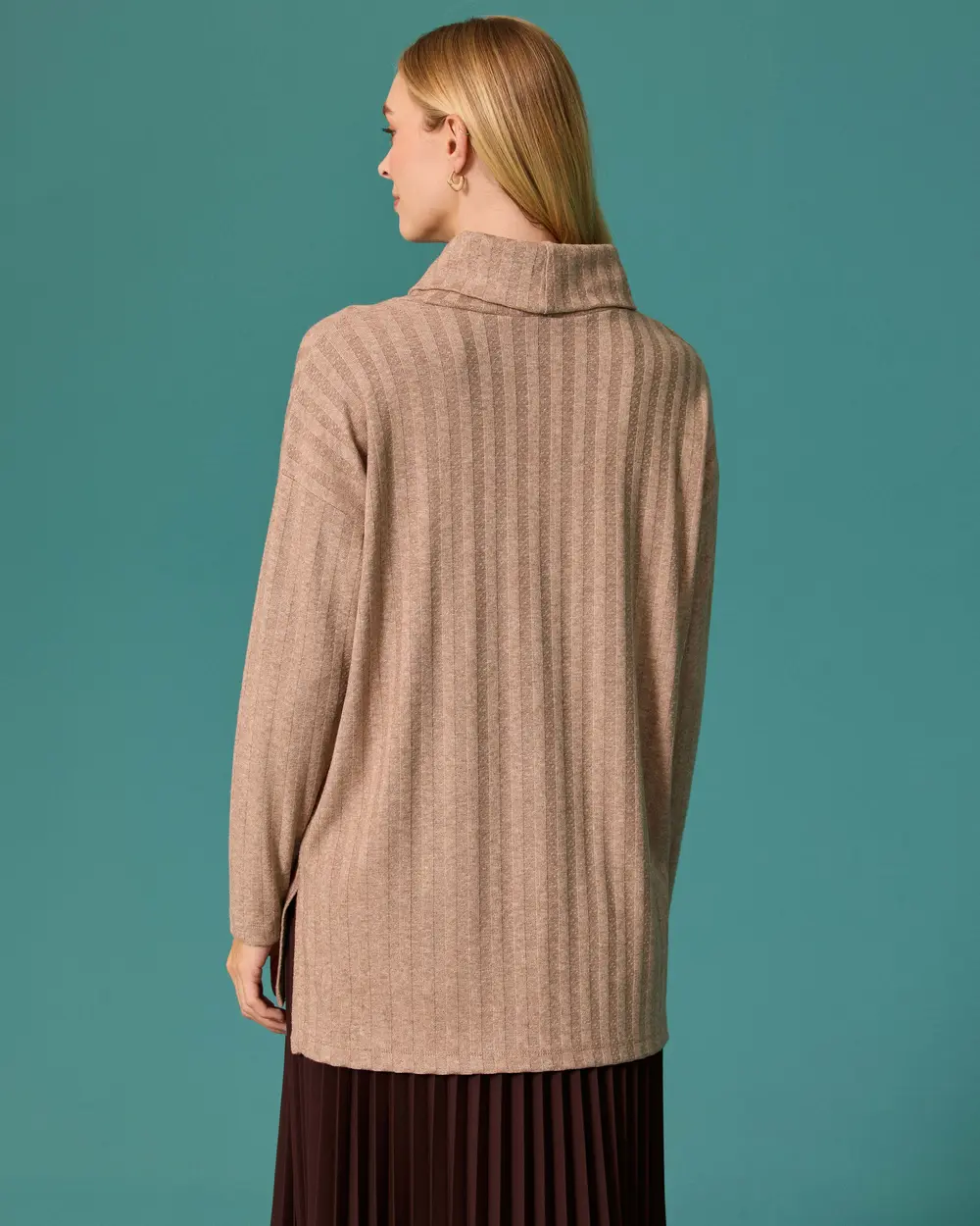 Tunic with a Turned-Down Collar