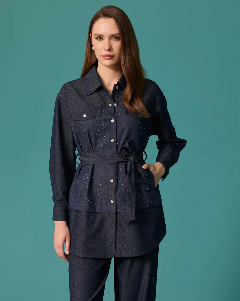 Taş Detaylı Kemerli Denim Ceket