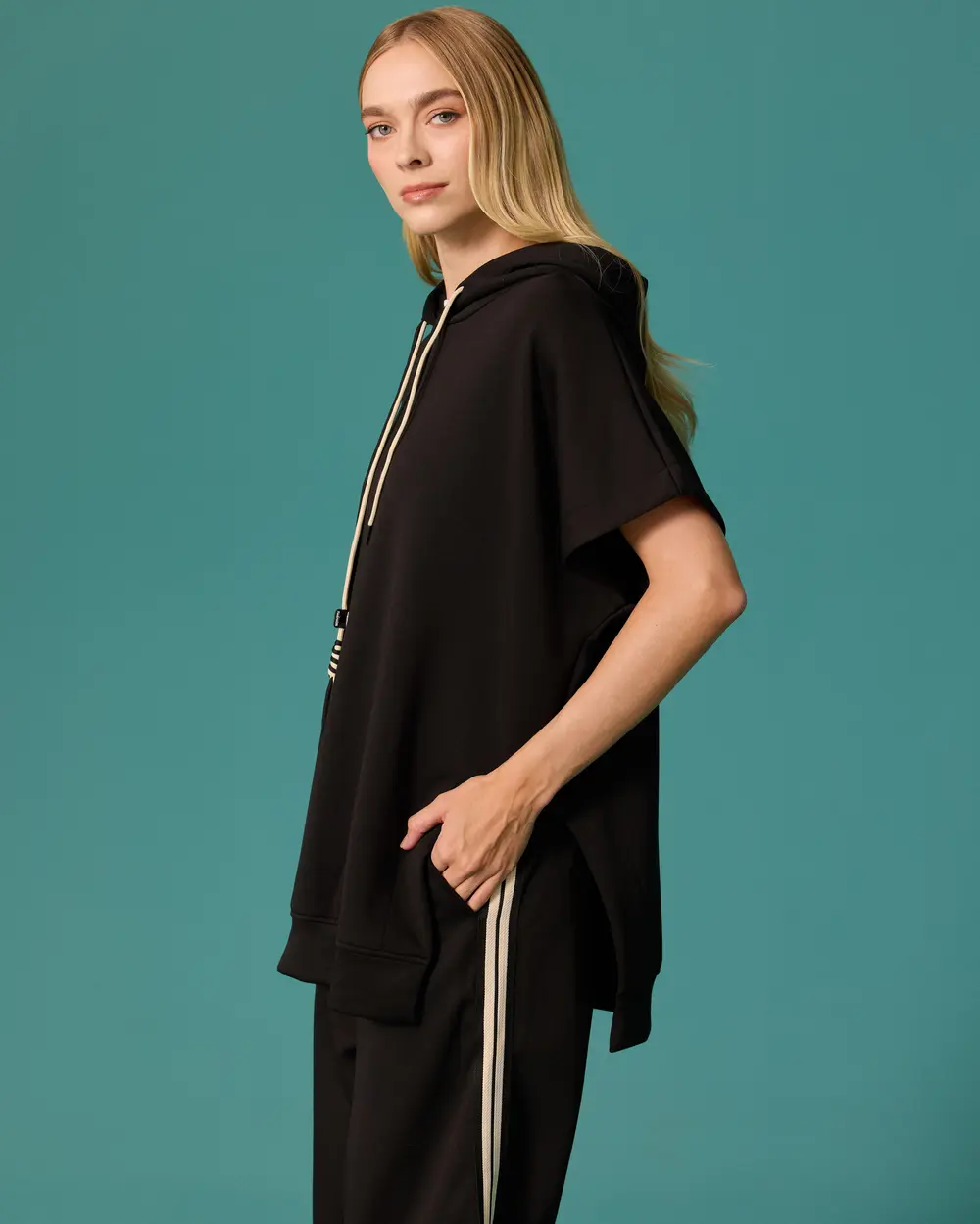 Kapüşon Yaka Oversize Sweatshirt
