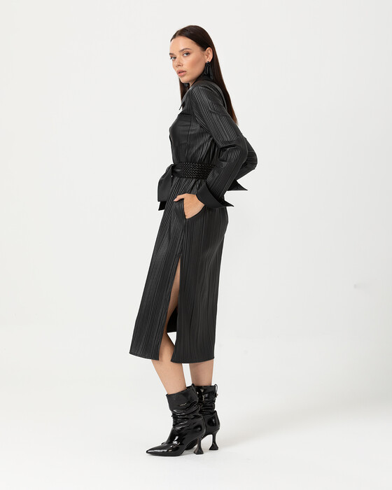 Önden Düğmeli Deri Görünümlü Elbise