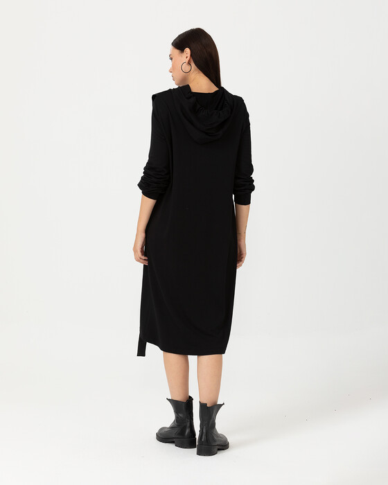 POCKET DETAILED DRESS