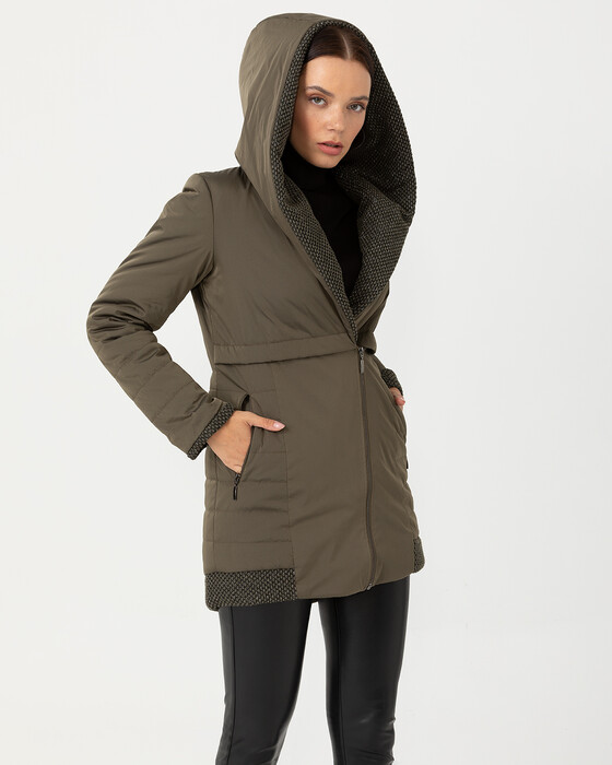 Kapüşonlu Şişme Kaban