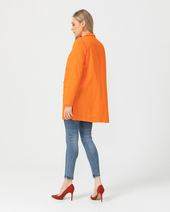 JACKET WITH BUTTON DETAIL