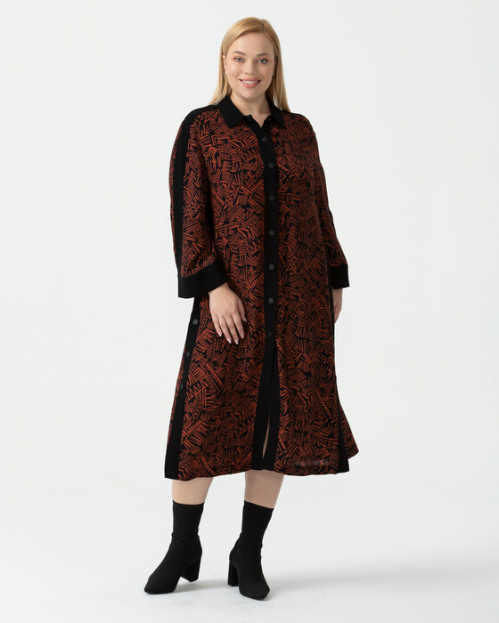 Büyük Beden Düğme Detaylı Desenli Elbise