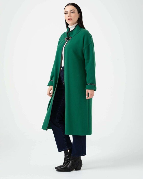 Büyük Beden Hakim Yaka Kaban