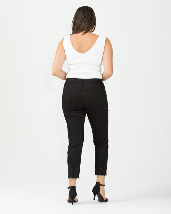 PLUS SIZE TOREADOR PANTS WITH BOTTOM DETAILED