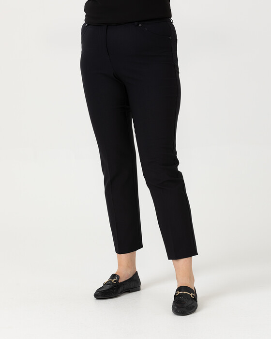 PLUS-SIZE CLASSIC FIT PANTS