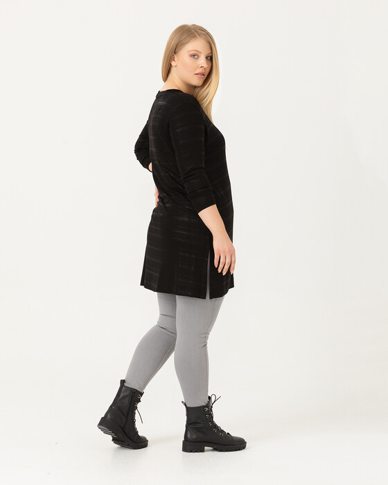 PLUS SIZE ROUND COLLAR TUNIC