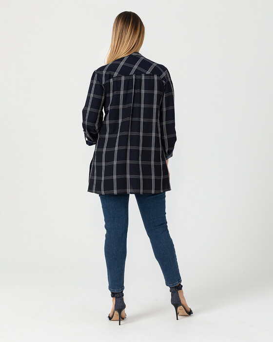 PLUS SIZE BLOUSE WITH SQUARE PATTERN