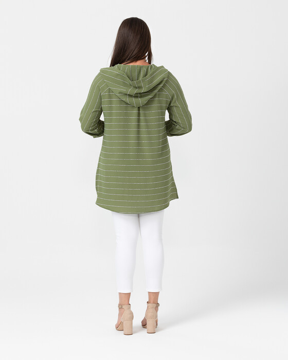 PLUS SIZE BLOUSE WITH HOODIE