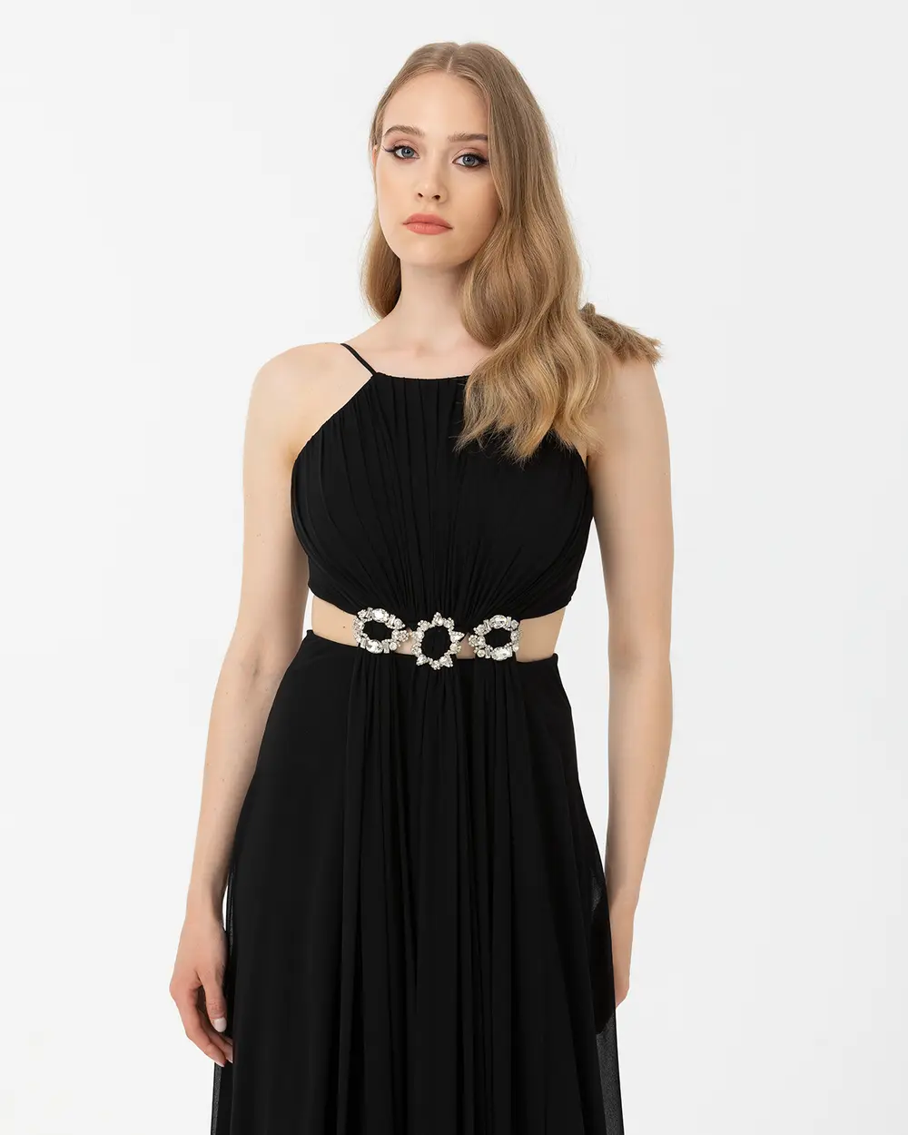 A Kesim Halter Yaka Şifon Abiye