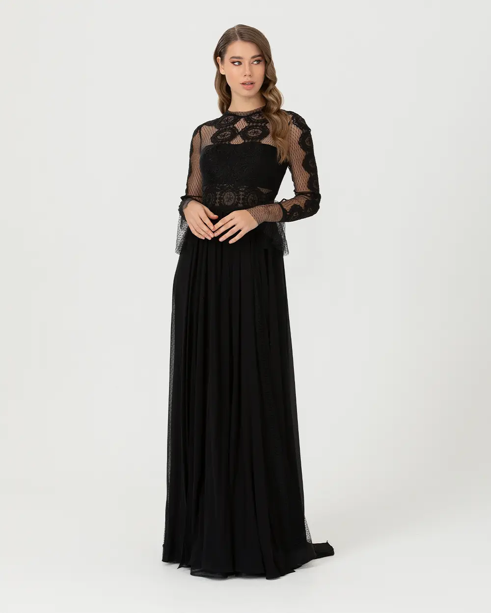 A Cut Zero Collar Tulle Evening Dress