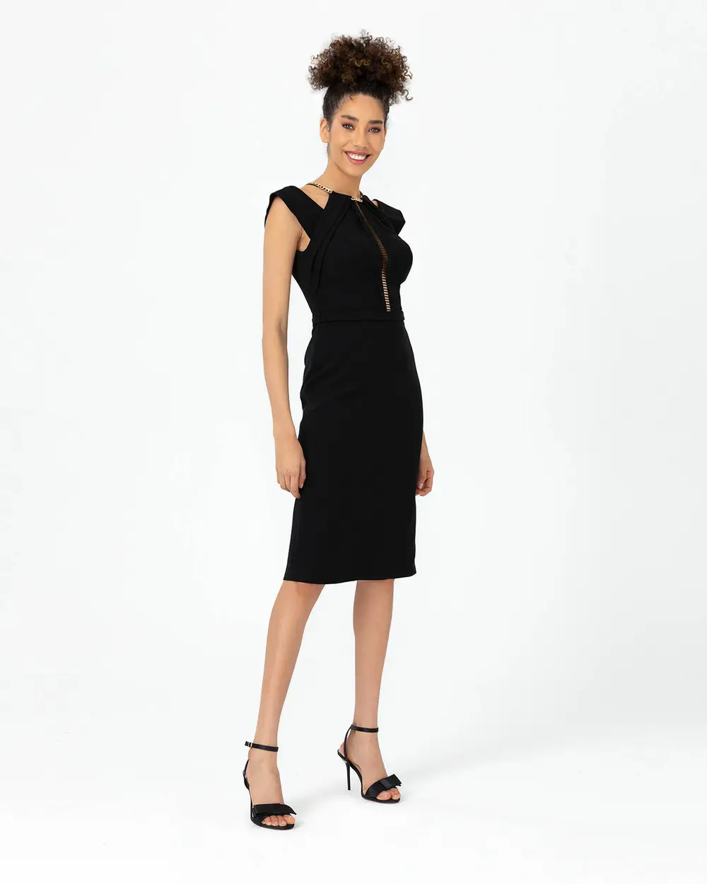 Dar Form Halter Yaka Krep Abiye