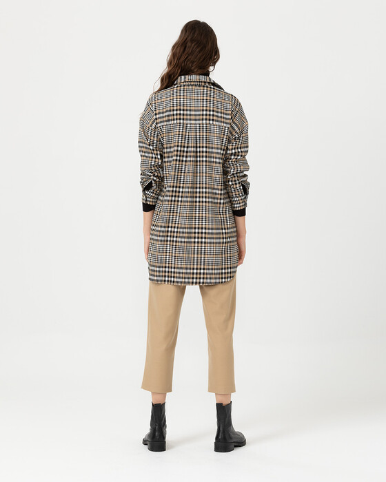 SQUARE PATTERN TUNIC WITH FRONT ZIPPER DETAIL