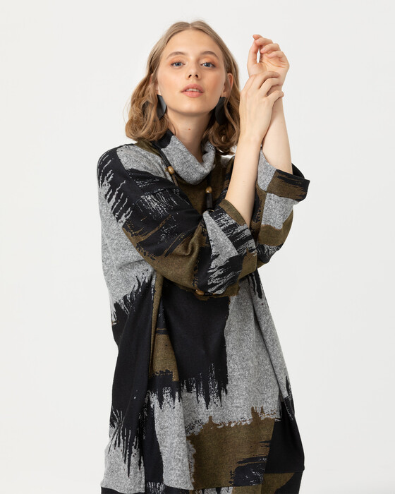 OVERSIZE TUNIC WITH PATTERN