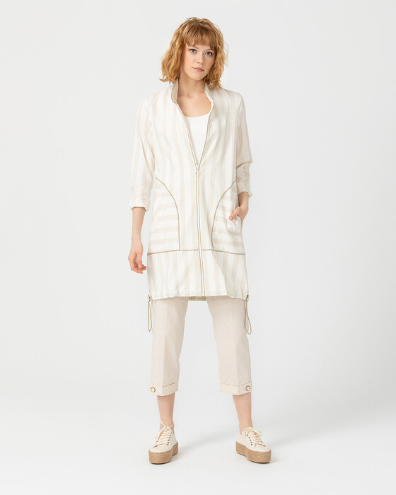 ZIPPERED CAP WITH LACED DETAIL