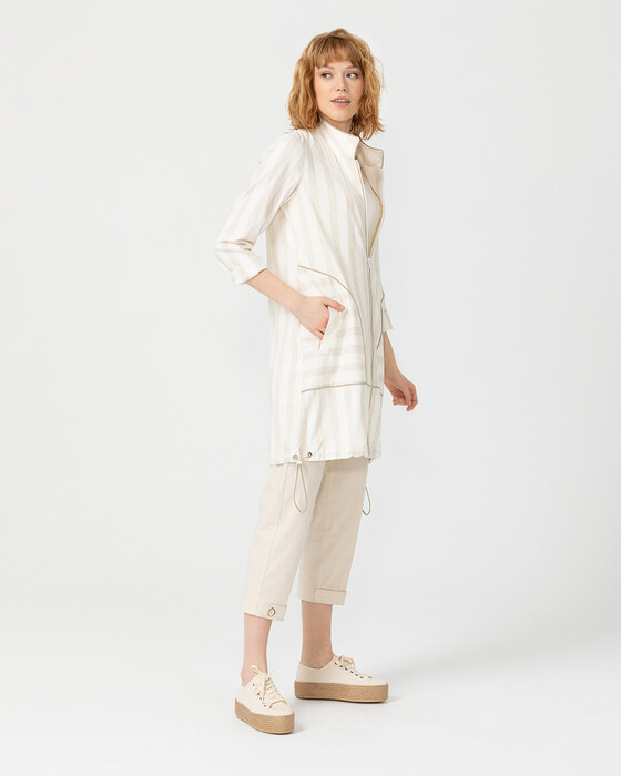 ZIPPERED CAP WITH LACED DETAIL