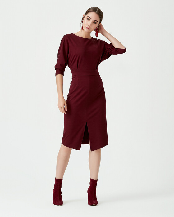 TIGHT CUT DRESS WITH SLIT