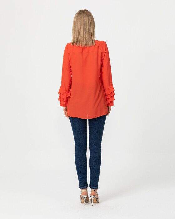 ROUND COLLAR BLOUSE WITH LAMINATED DETAIL