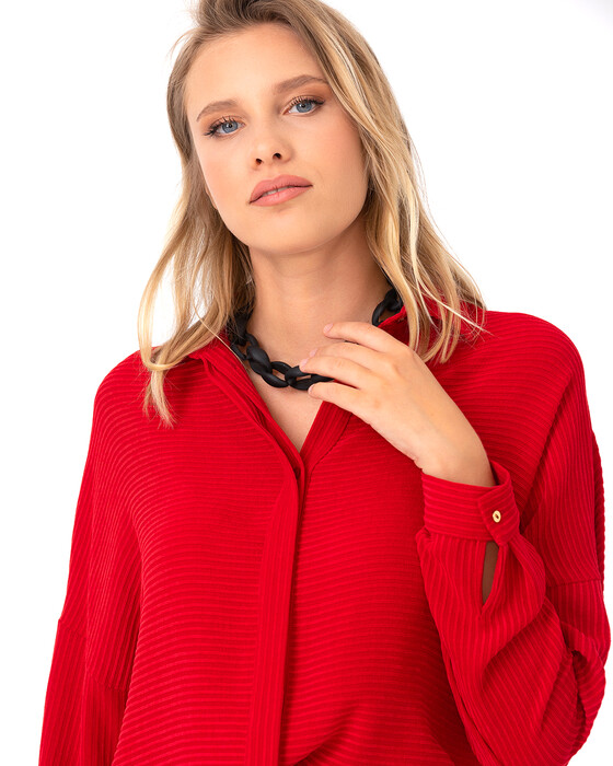 Çizgi Detaylı Gömlek