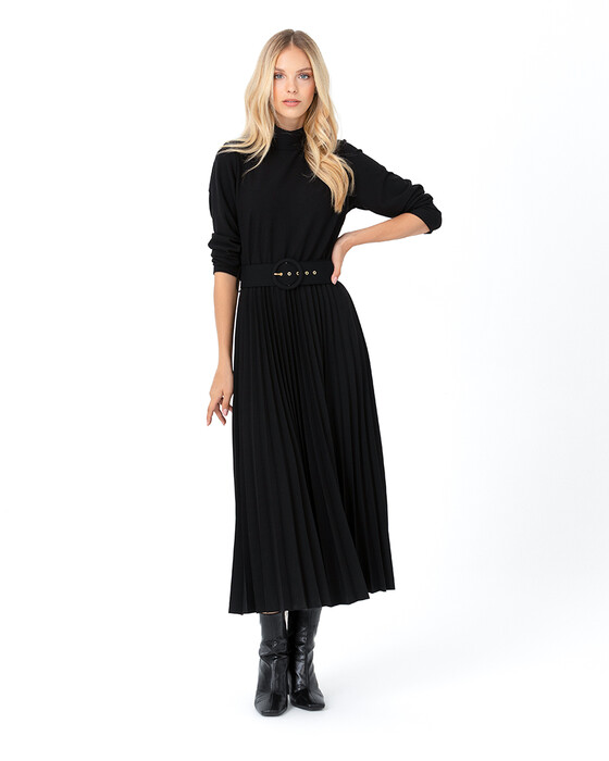 Eteği Pliseli Dik Yakalı Elbise