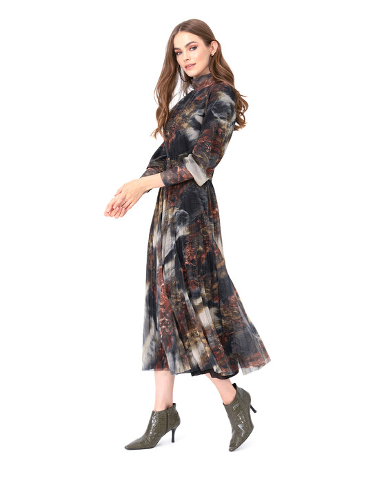 Eteği Pliseli Desenli Elbise