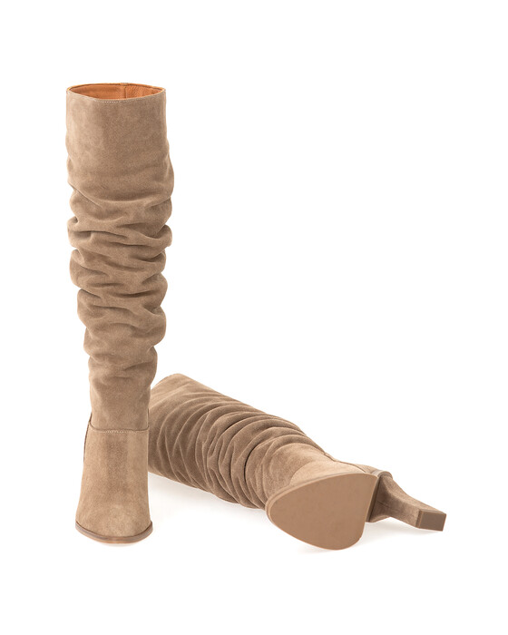 Büzgülü Topuklu Çizme