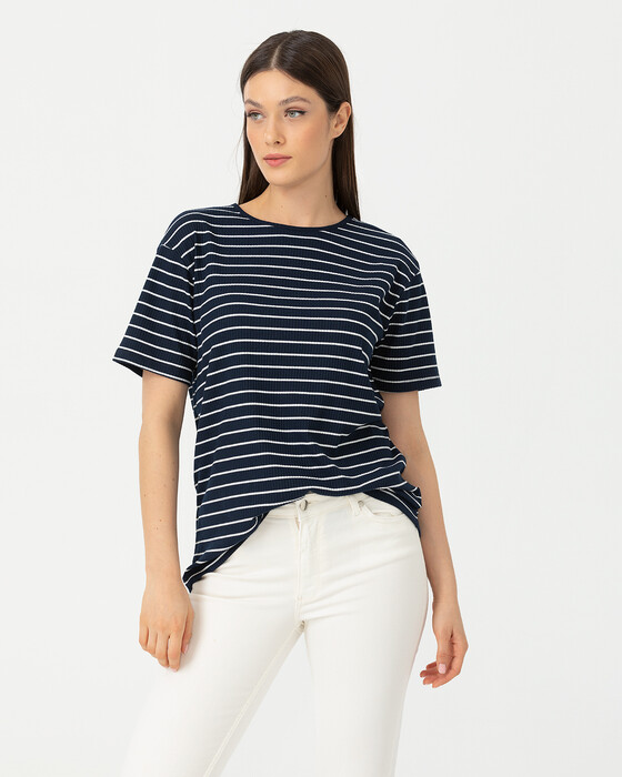 STRIPED T-SHIRT