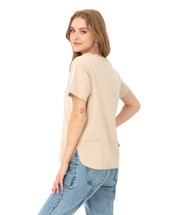 V-NECK BASIC T-SHIRT